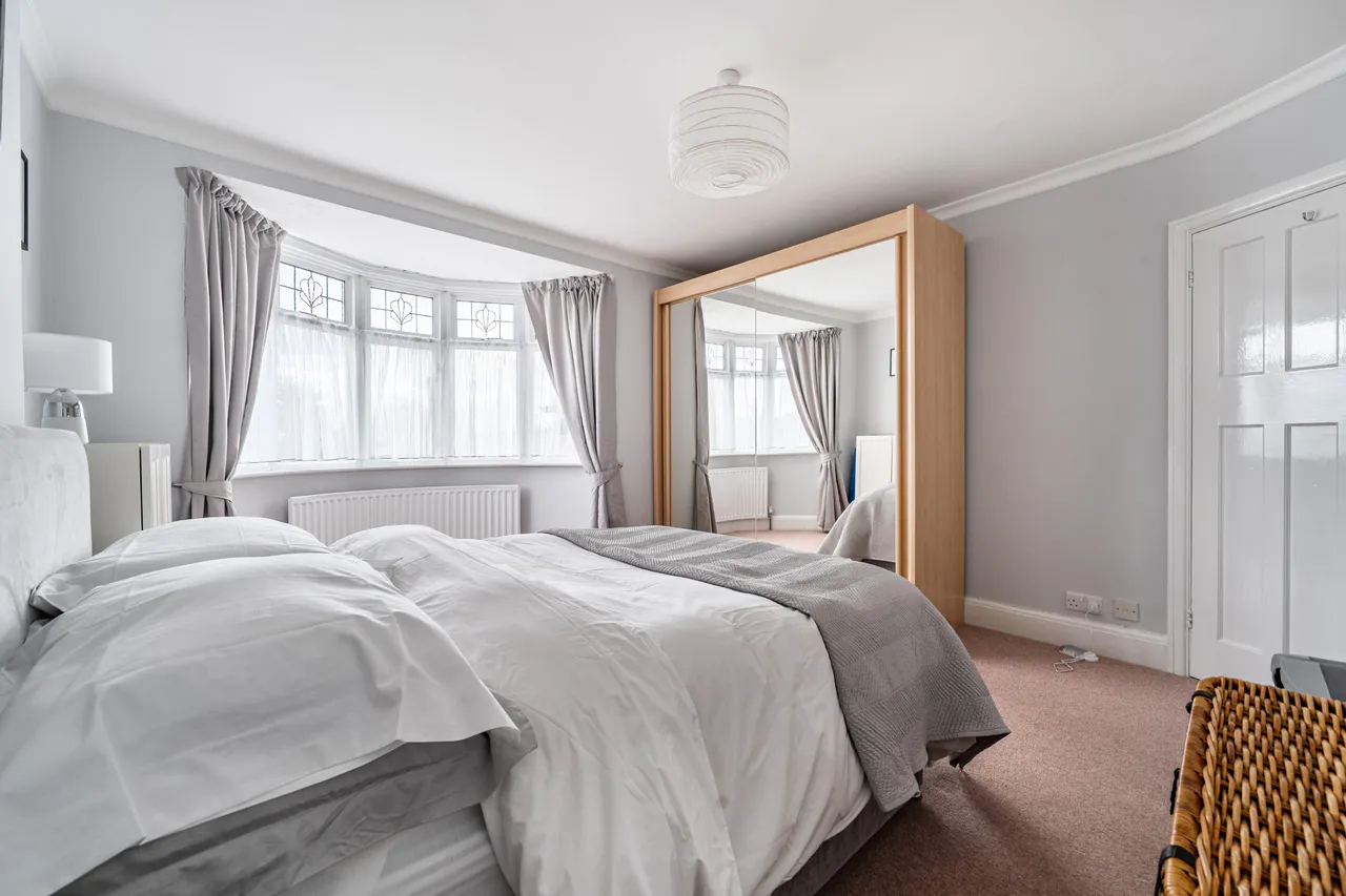 Ladygate Lane, Ruislip, HA4, photo 9