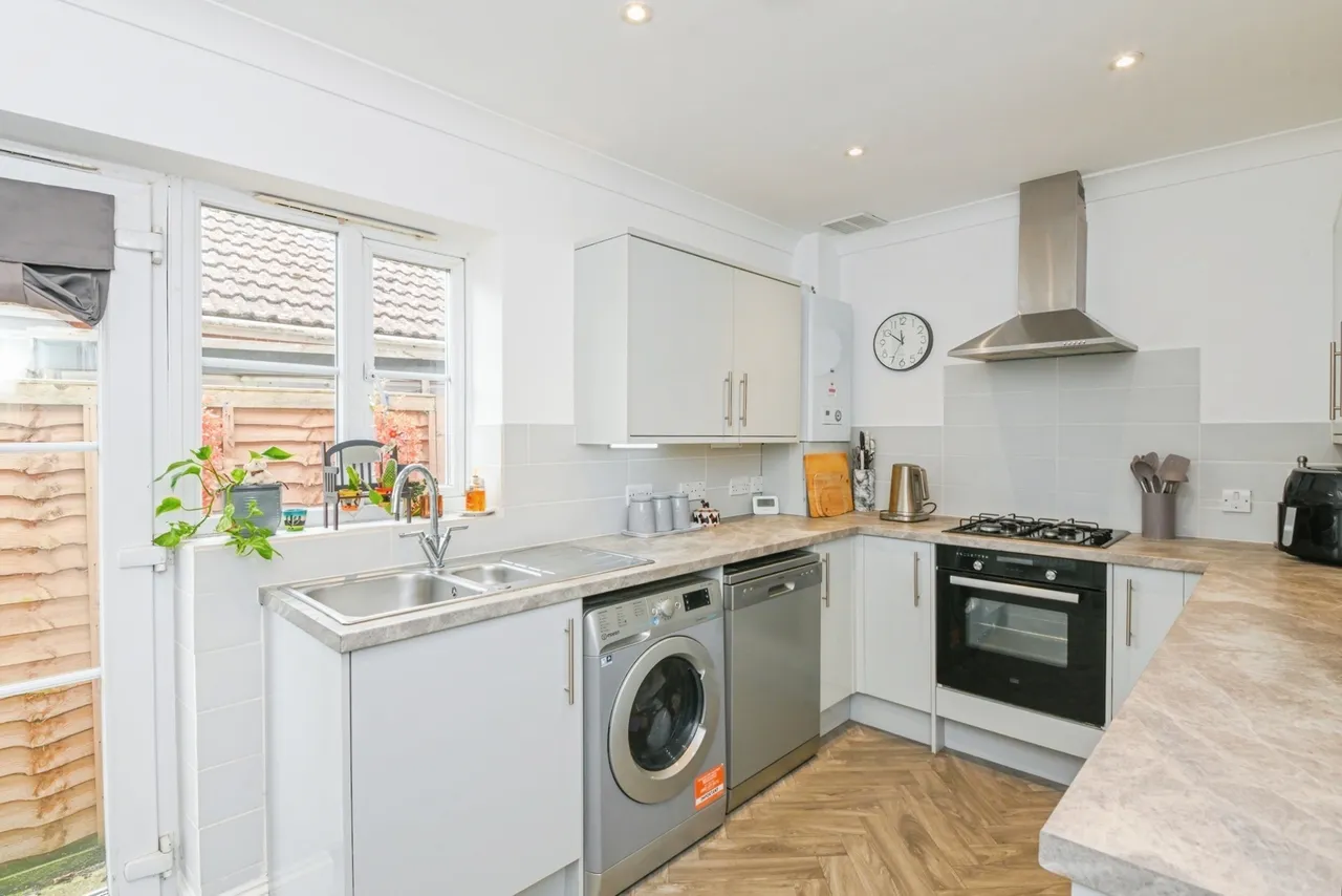 Oakmead Road, St. Osyth, Clacton-on-Sea, Essex, CO16, photo 5