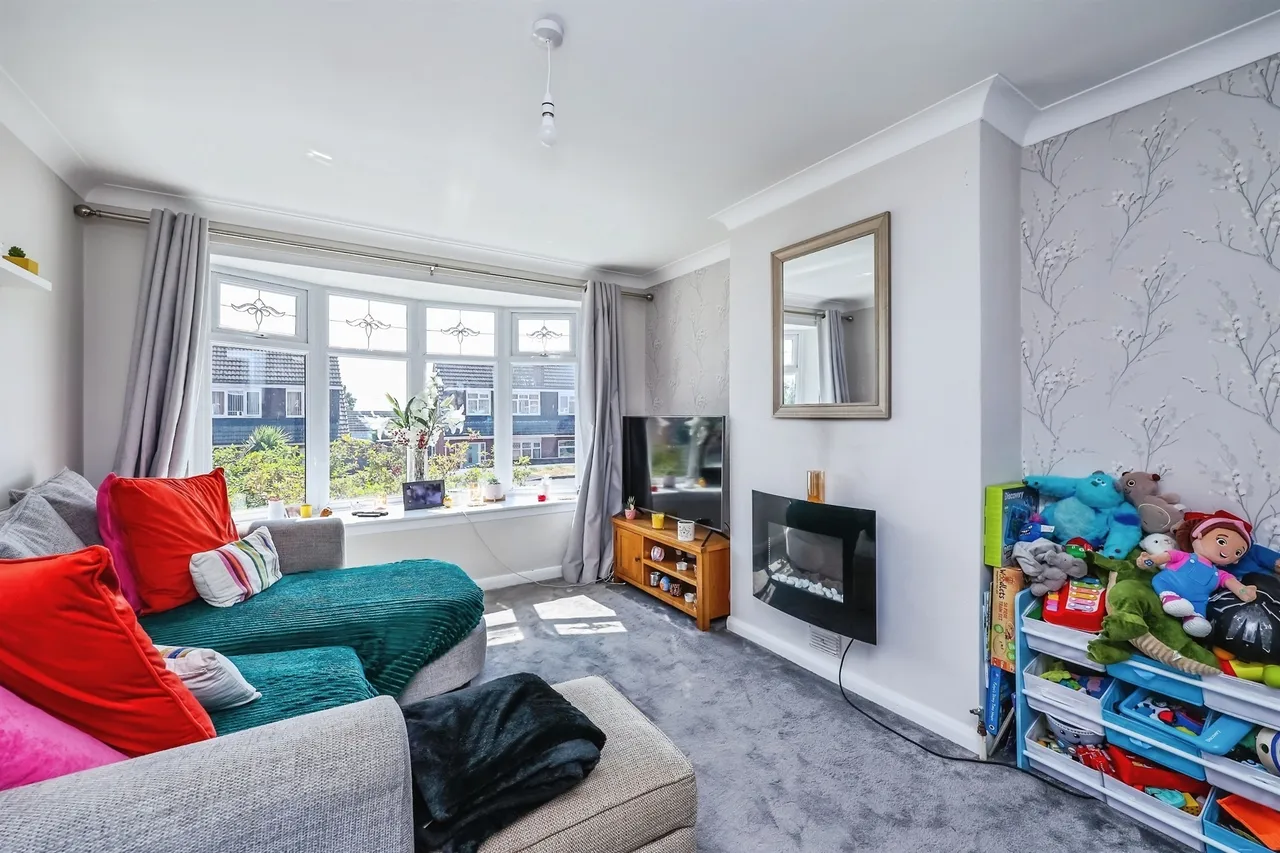 Milford Drive, Ilkeston, DE7, photo 2