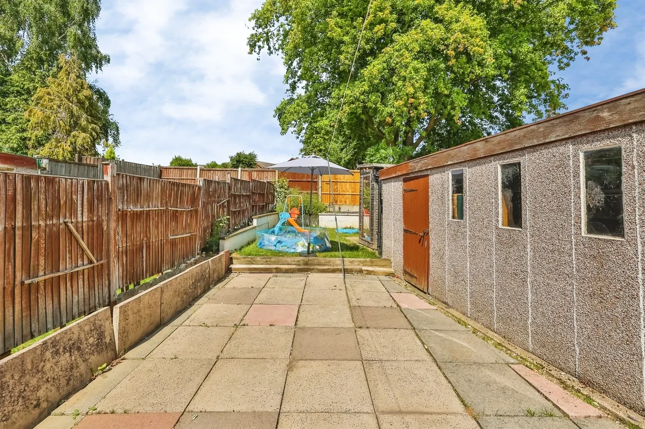 Milford Drive, Ilkeston, DE7, photo 17