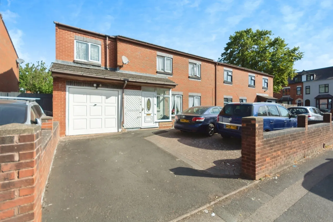 6 bed house for sale, Palmerston Road, Birmingham, B11