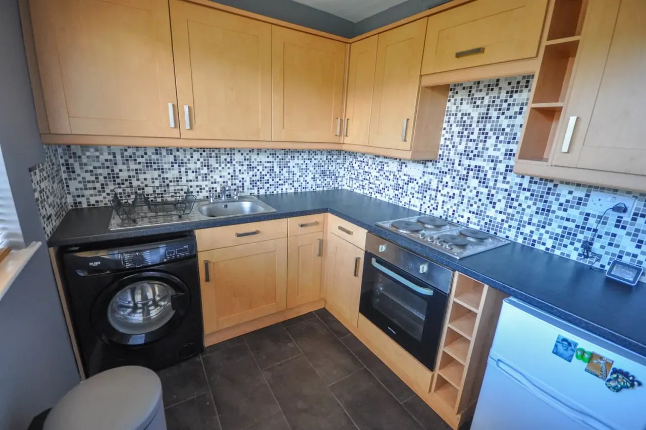 Haydon Close, Red House Farm, NE3, photo 3