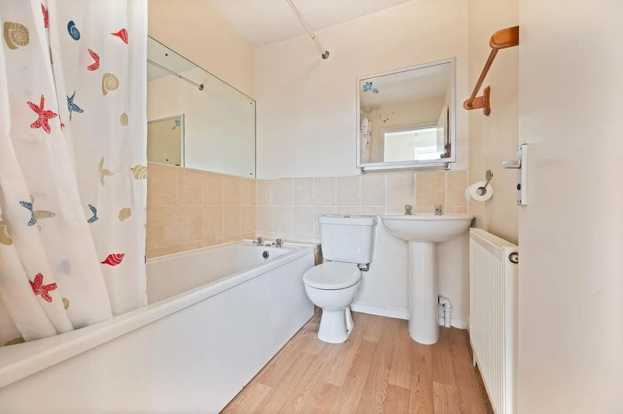 Turnor Close, Colsterworth, NG33, photo 7