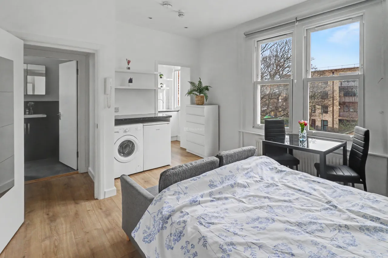 1 bed flat to rent, Camden Road, N7