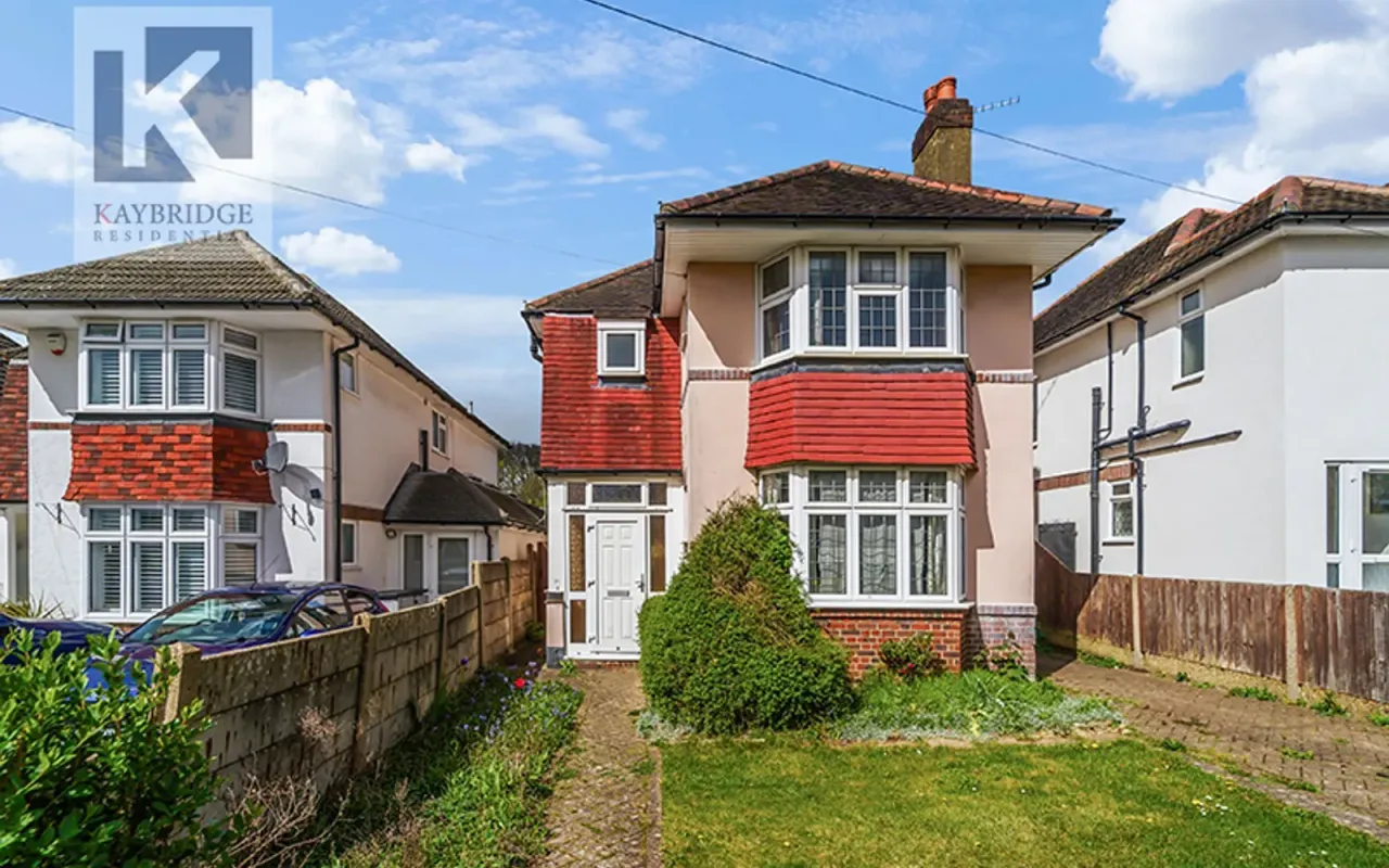 3 bed house for sale — Rosedale Road, Epsom, KT17