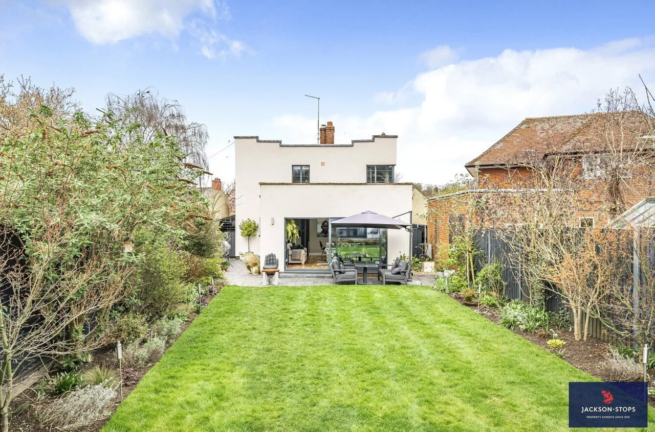 4 bed house for sale, Duchess Drive, Newmarket, CB8
