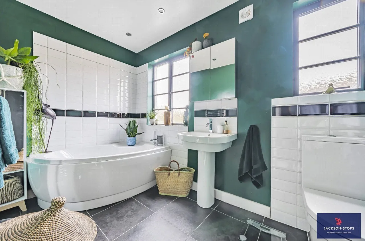 Duchess Drive, Newmarket, CB8, photo 14