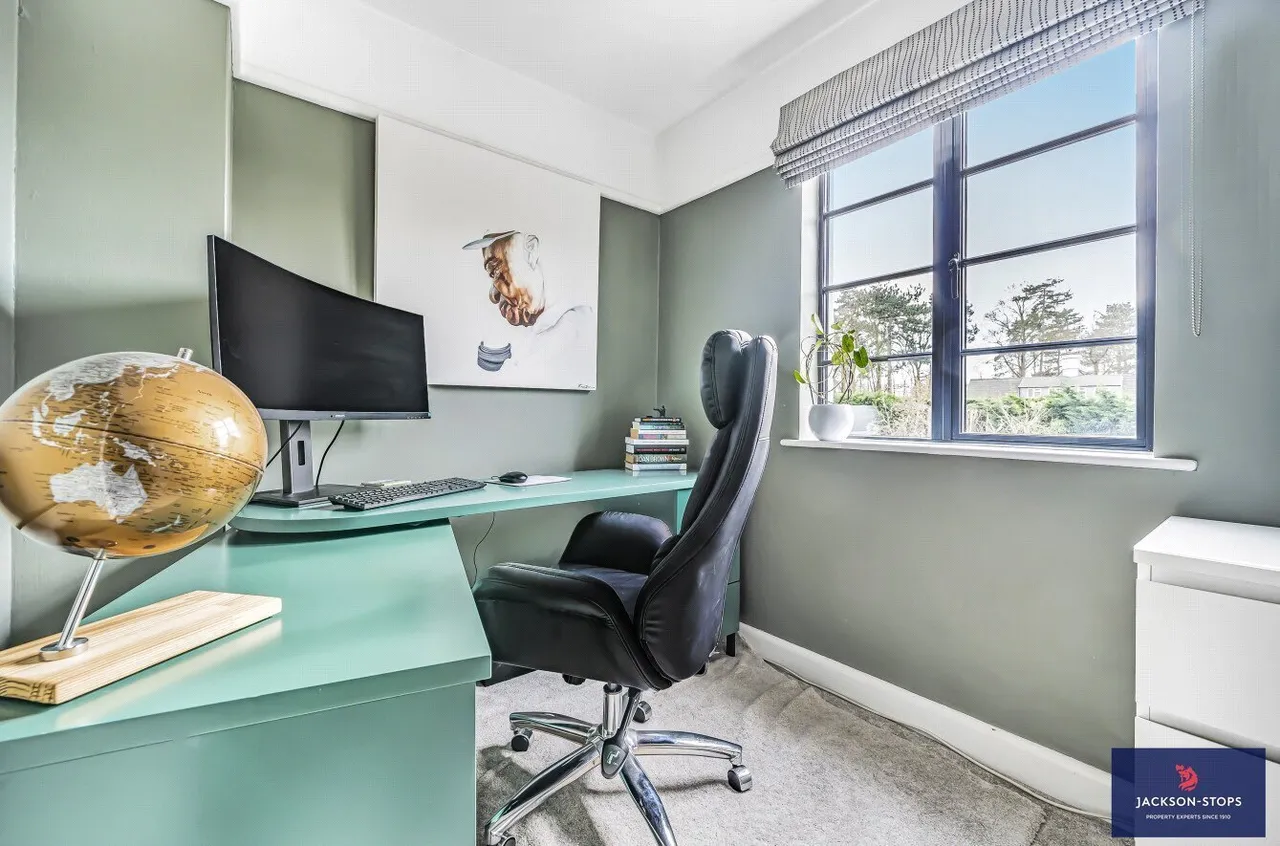 Duchess Drive, Newmarket, CB8, photo 16