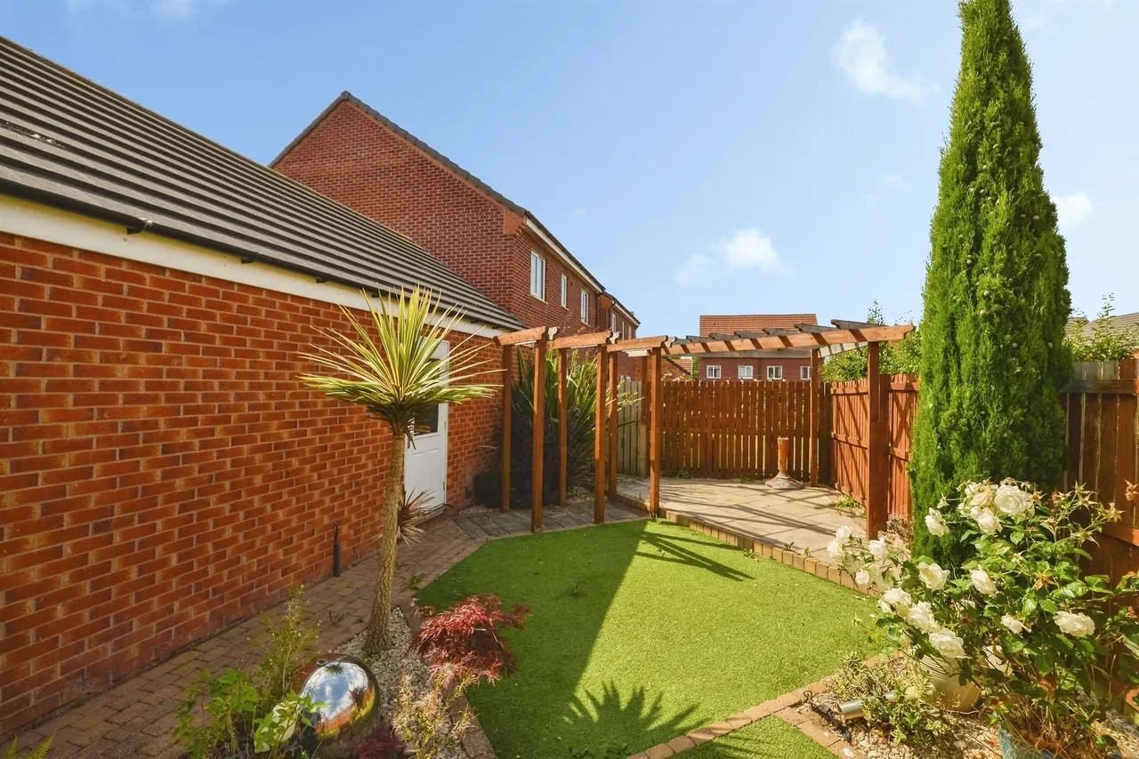 Ceremony Wynd, Middlesbrough, TS4, photo 3