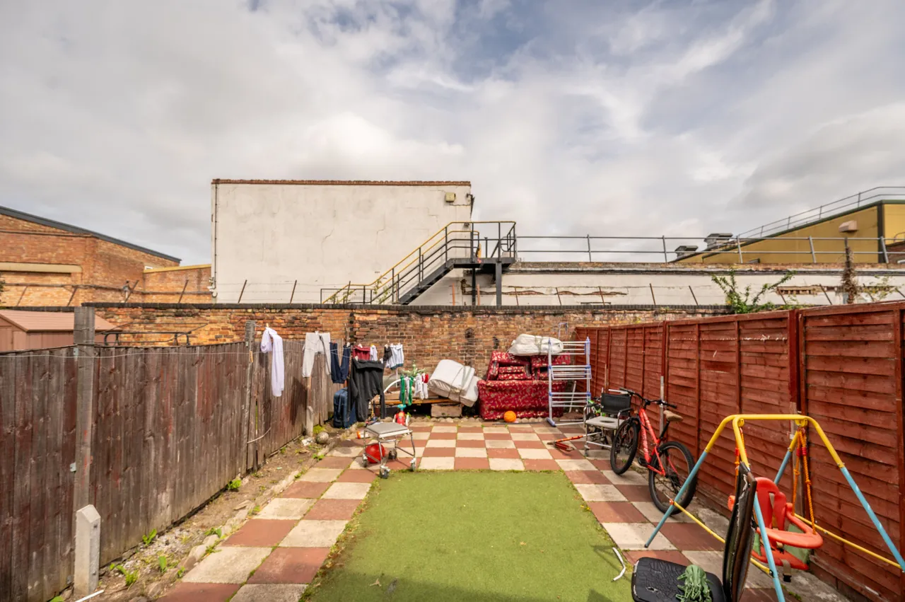 56 Chaucer Road, London, photo 4