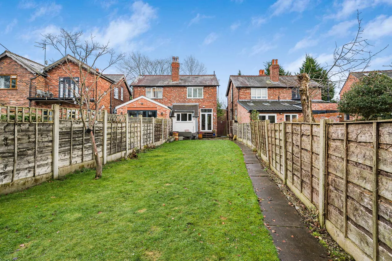 Jesmond Grove, Cheadle Hulme, SK8, photo 11