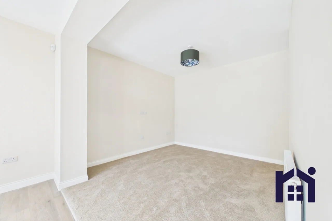 Longmeanygate, Midge Hall, Leyland, PR26 7TB, photo 17
