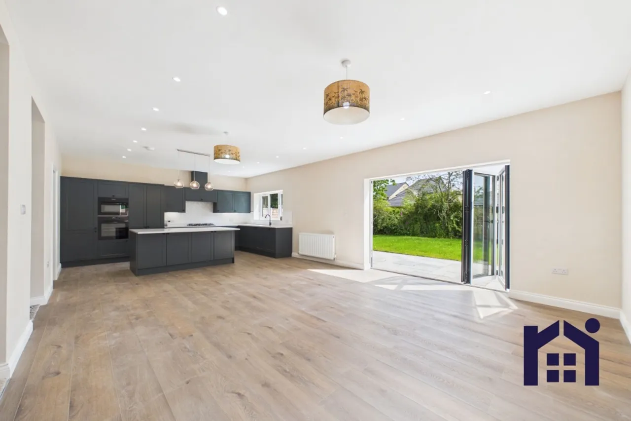 Longmeanygate, Midge Hall, Leyland, PR26 7TB, photo 2