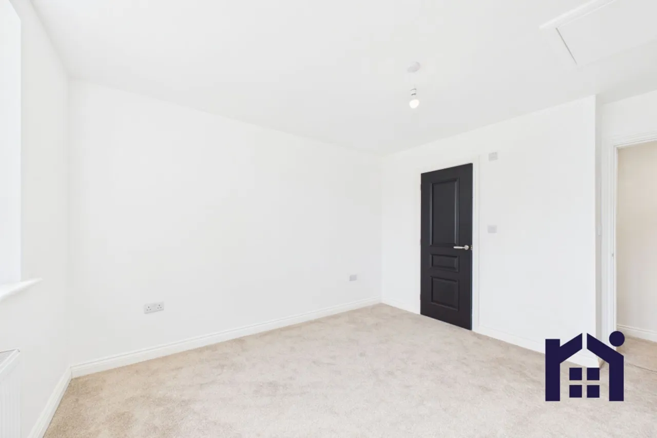 Longmeanygate, Midge Hall, Leyland, PR26 7TB, photo 23