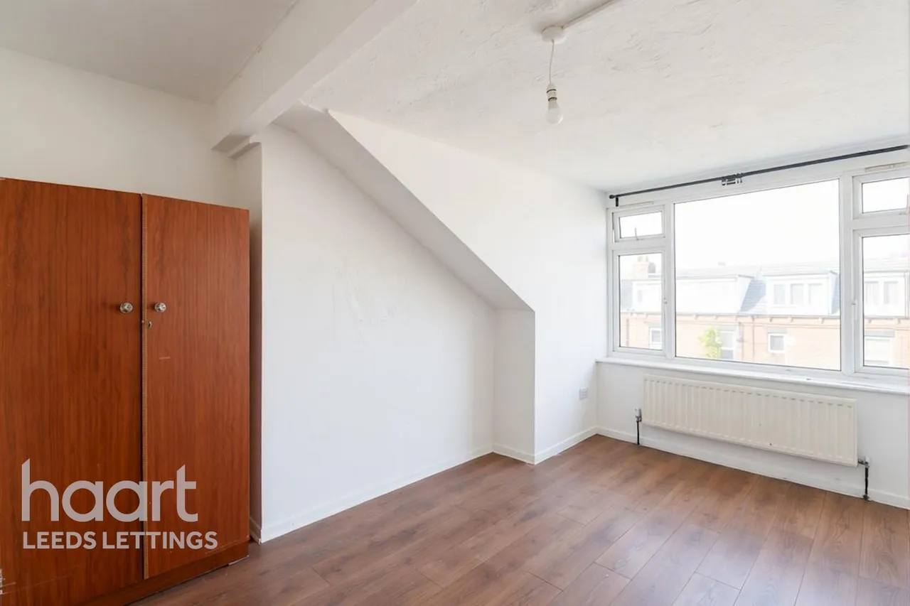 Leeds, LS9, photo 10