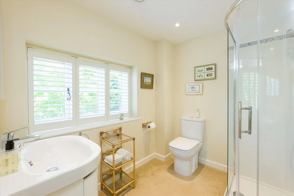 Burdett Street, Ramsbury, SN8, photo 11