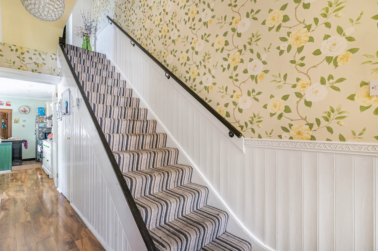 Burgoyne Road, London, SE25, photo 25