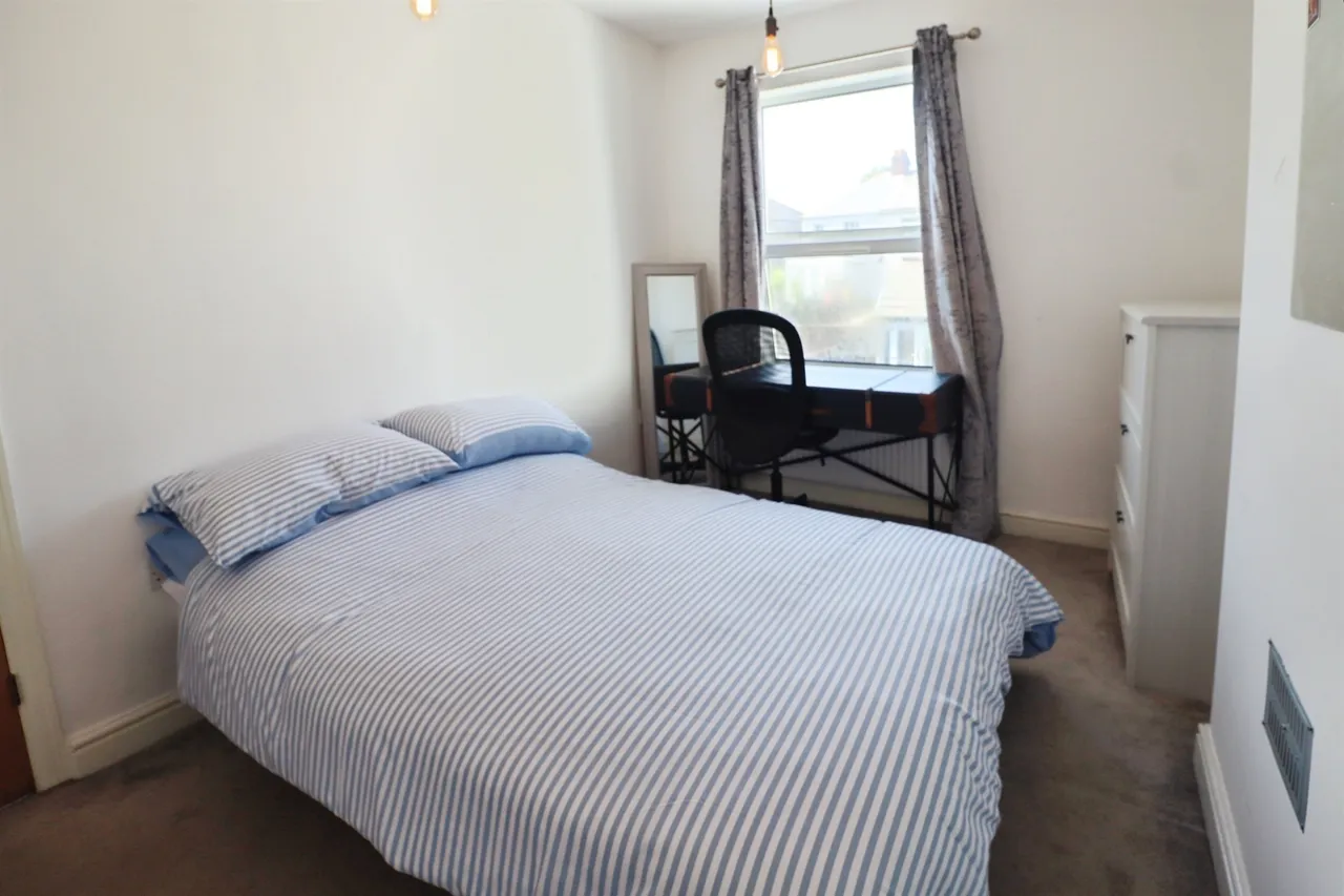 Caerau Lane, Cardiff, CF5, photo 19