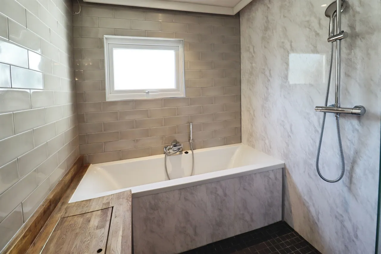 Caerau Lane, Cardiff, CF5, photo 13