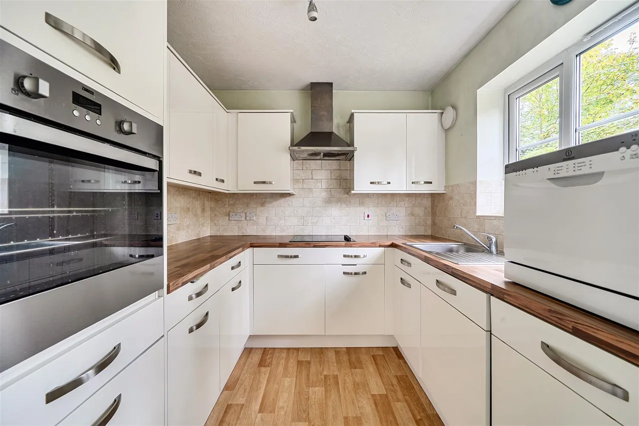 Somerford Road, Cirencester, GL7, photo 5