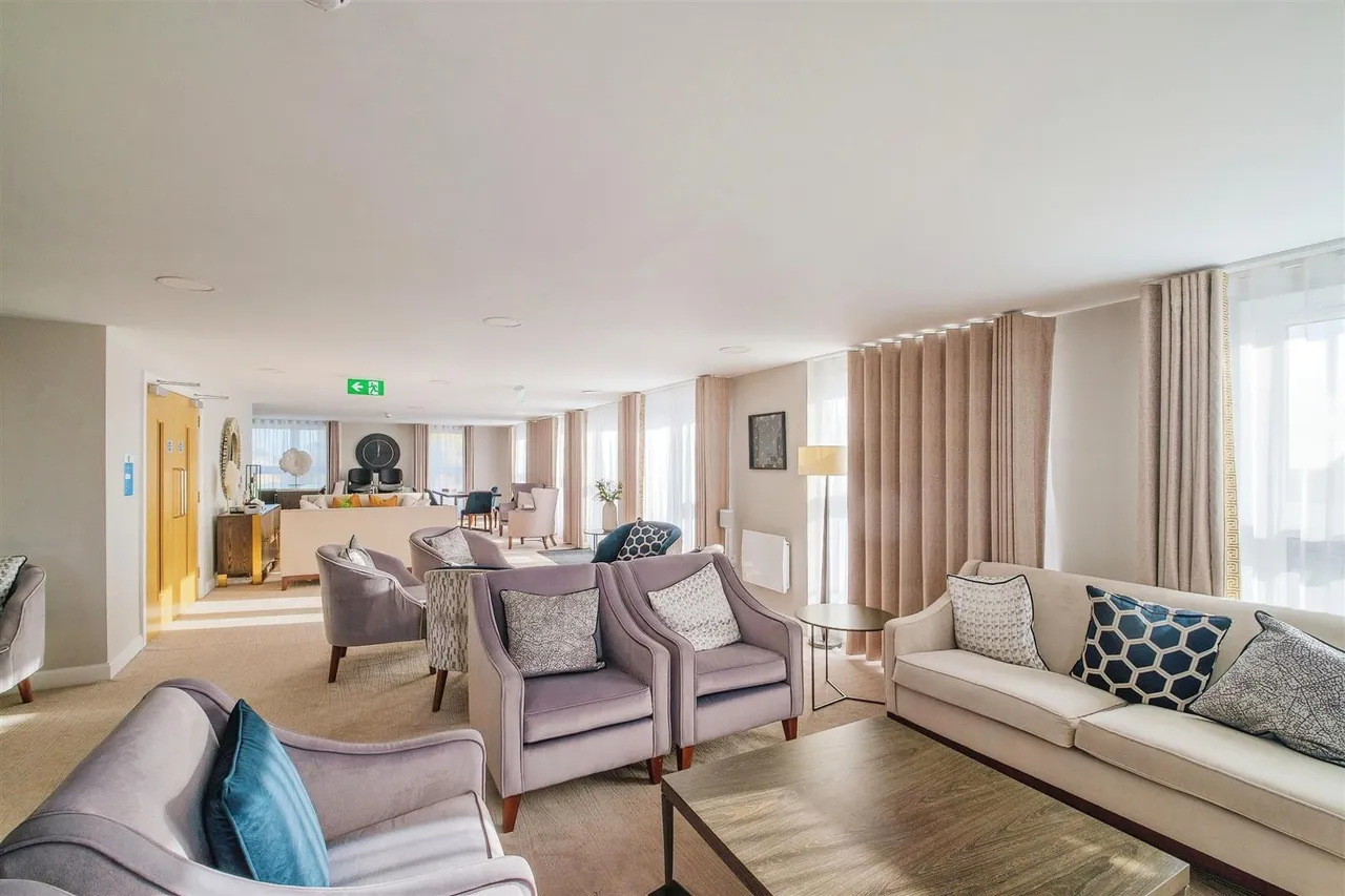High Street, Great Cambourne, CB23, photo 17