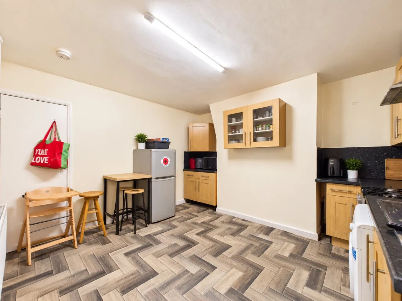 Kingswood Street, Bradford, BD7, photo 4
