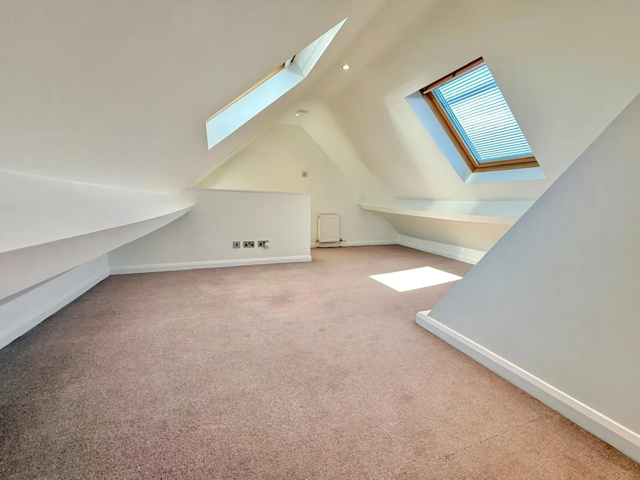 Sussex Avenue, Horsforth, LS18, photo 22