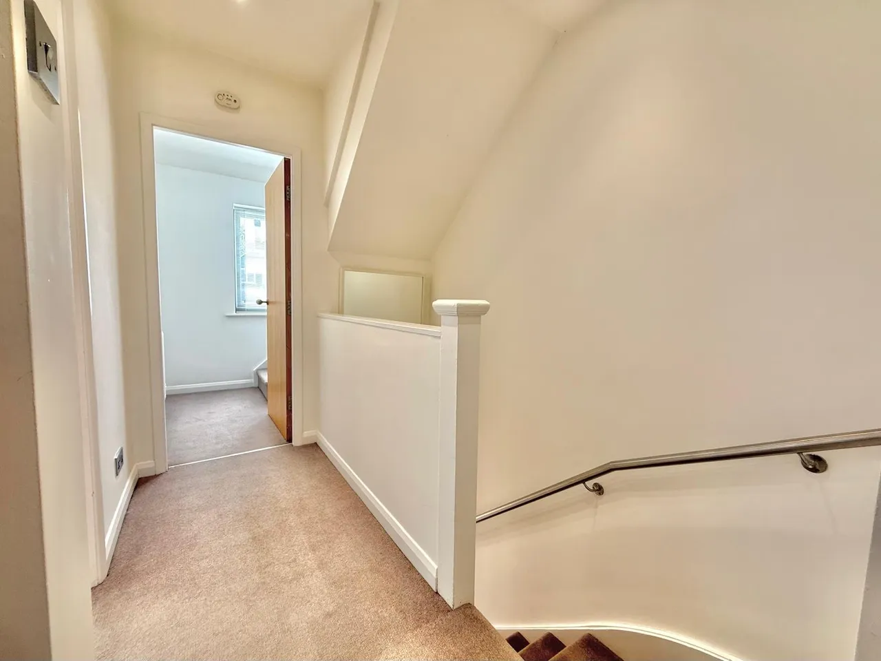 Sussex Avenue, Horsforth, LS18, photo 12