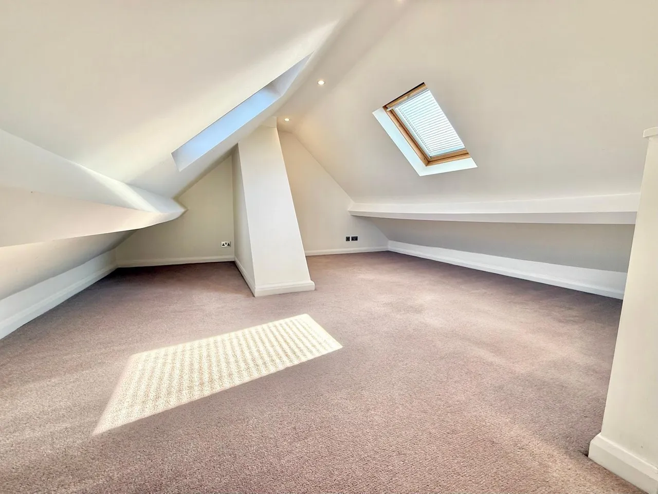 Sussex Avenue, Horsforth, LS18, photo 21