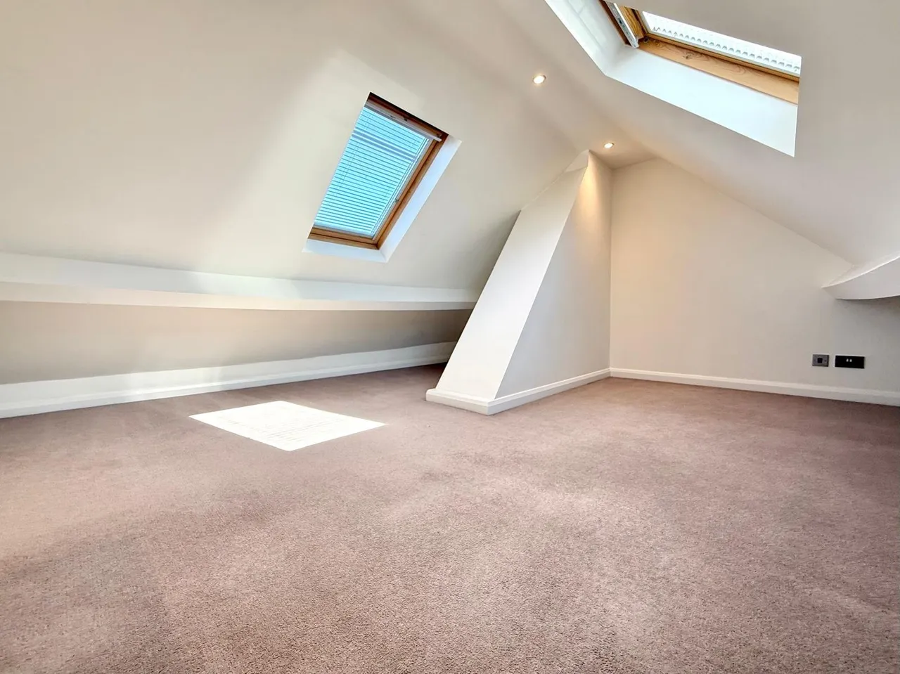 Sussex Avenue, Horsforth, LS18, photo 23