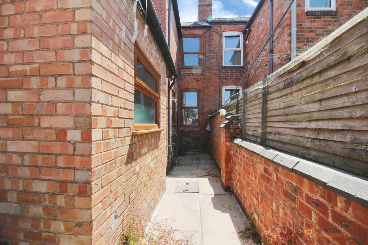 Lansdowne Road, Leicester, LE2, photo 11
