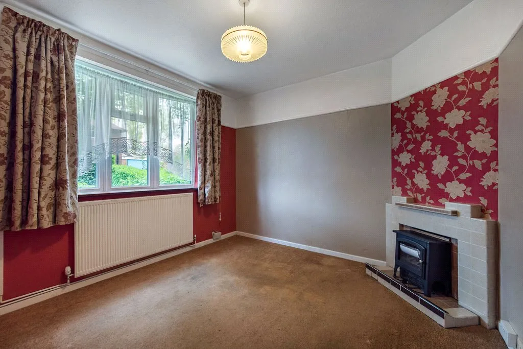 Central Avenue, Northfield, Birmingham, B31 4HT, photo 2