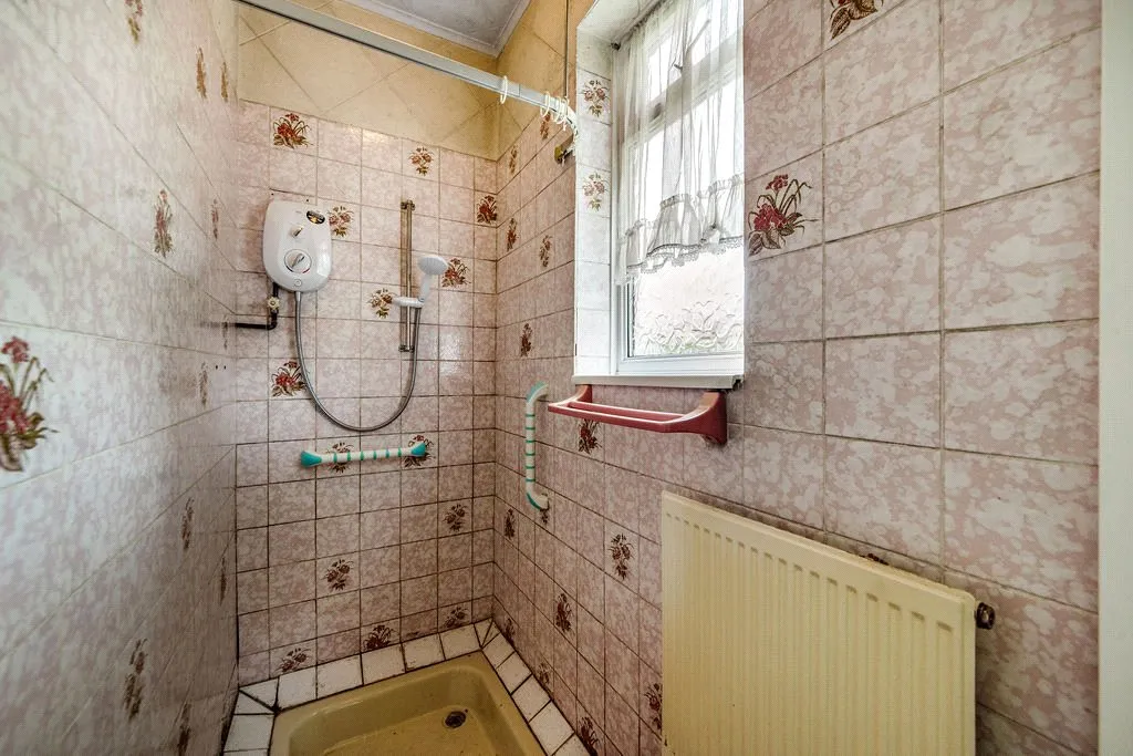Central Avenue, Northfield, Birmingham, B31 4HT, photo 5