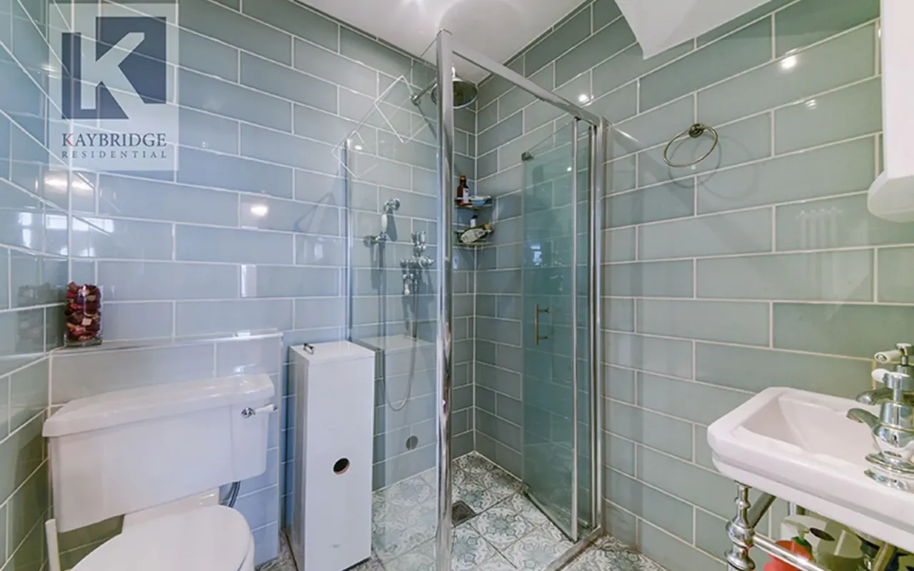 Esher Avenue, Cheam, SM3, photo 10