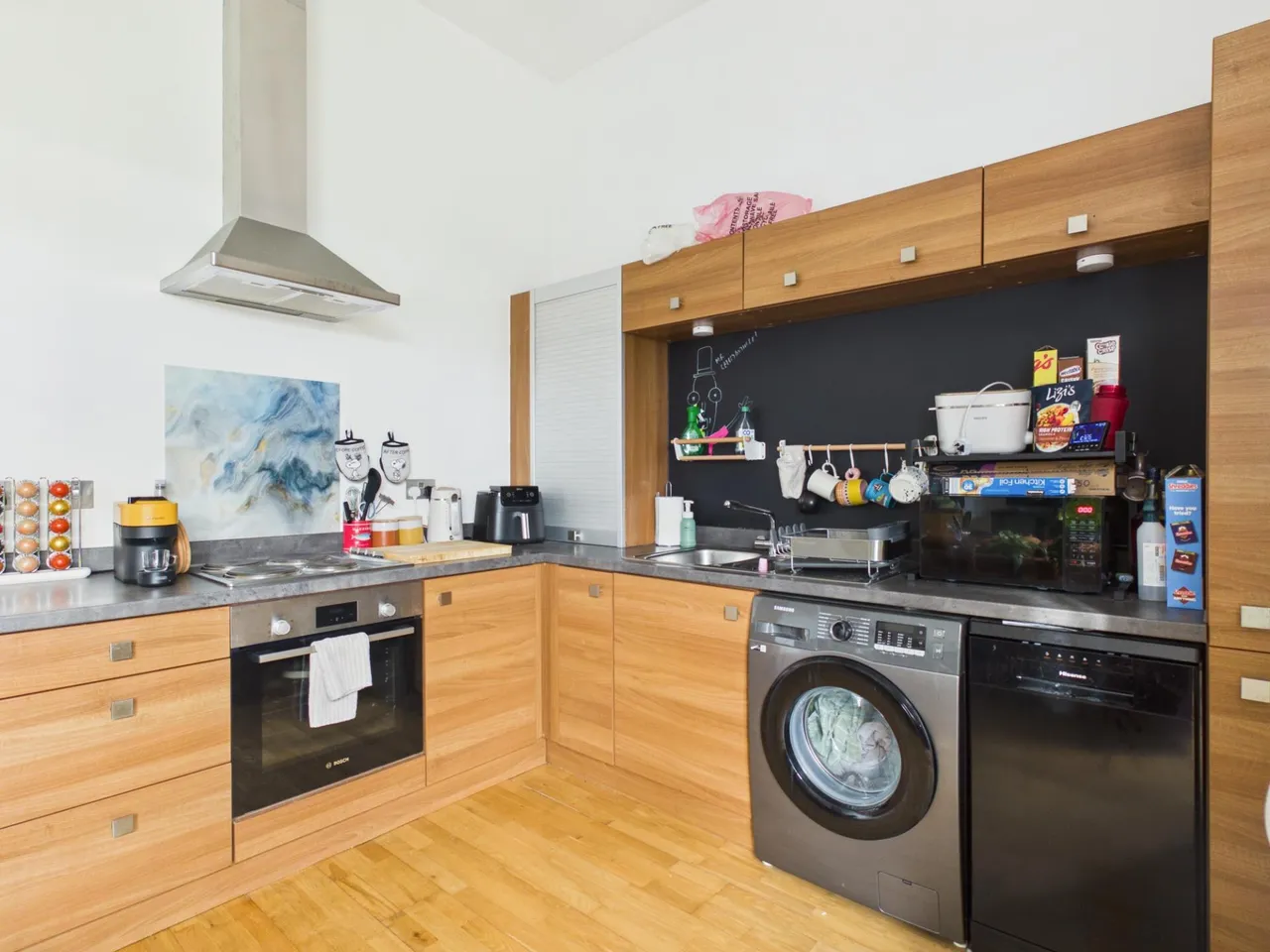 Barton Court Central Way, Warrington, WA2, photo 2