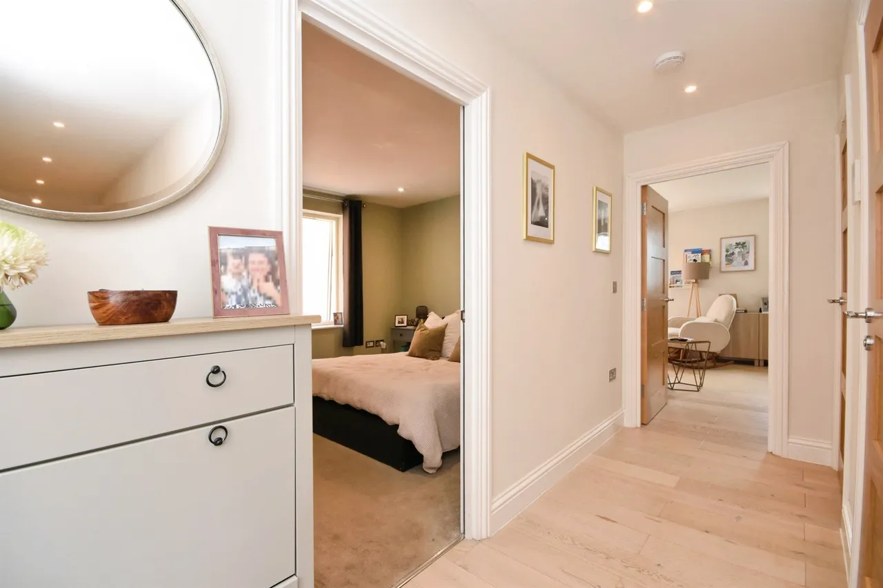 Ongar Road, Brentwood, photo 8