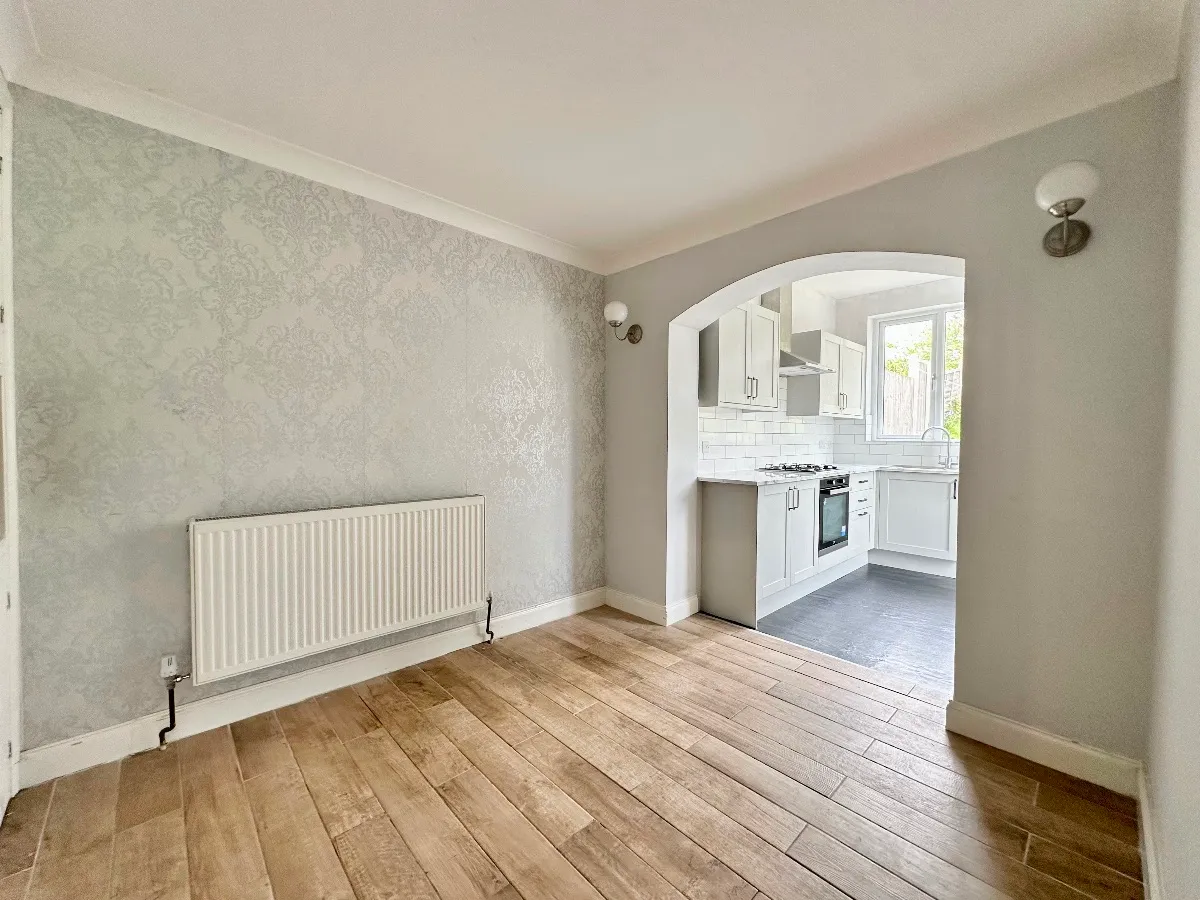 Grange Road, Harold Hill, photo 6