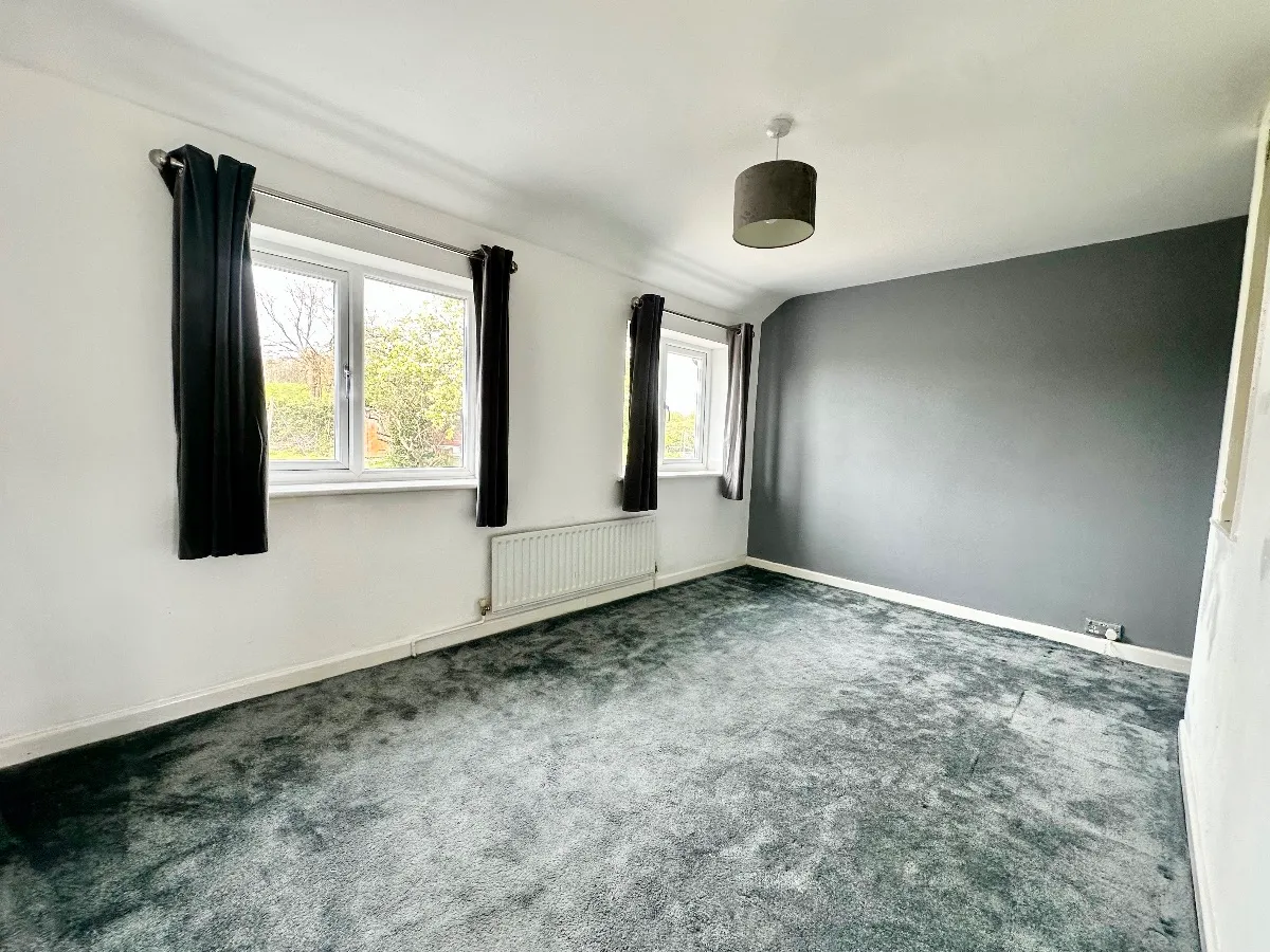 Grange Road, Harold Hill, photo 10