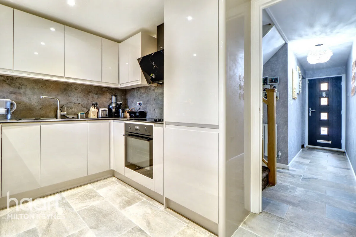 Permayne, New Bradwell, MK13, photo 5