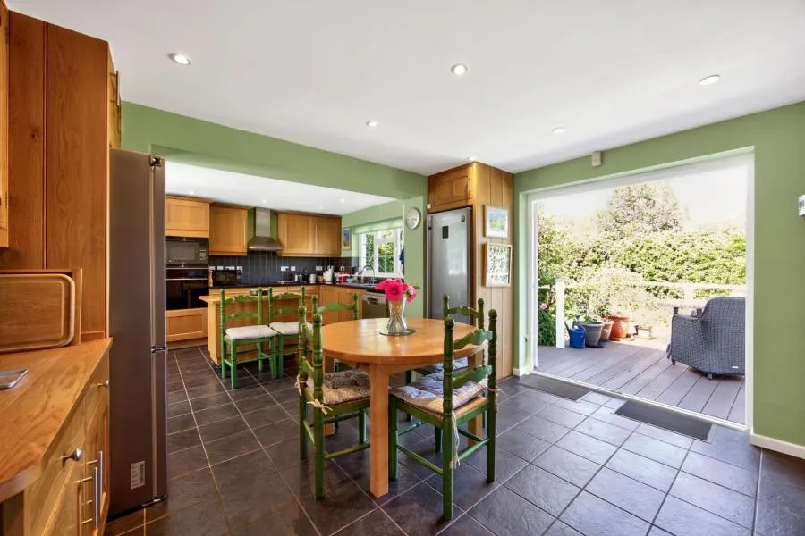 Gate Lane, Freshwater, PO40, photo 4