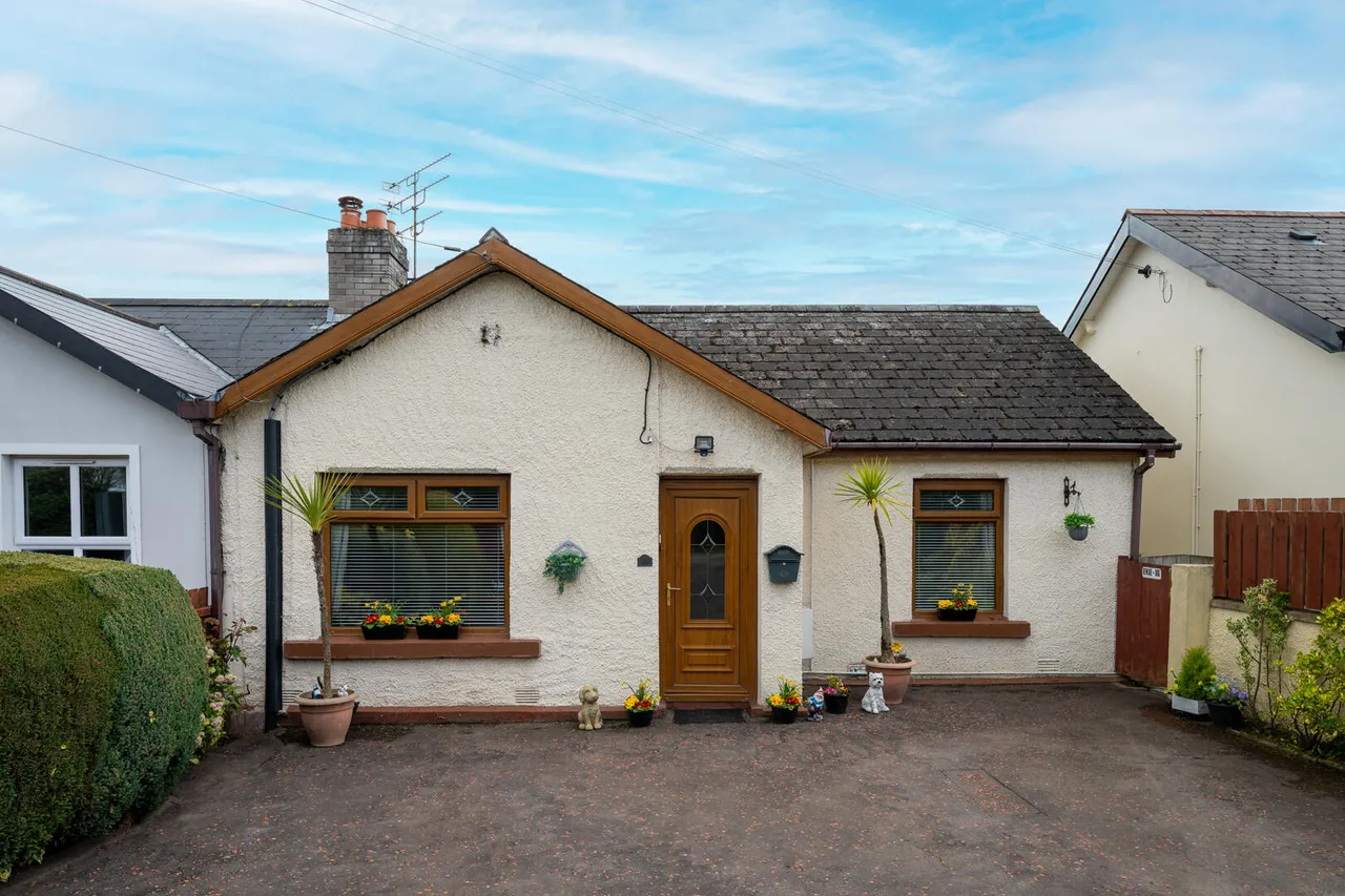 2 bed house for sale, Station Drive, bangor, BT19