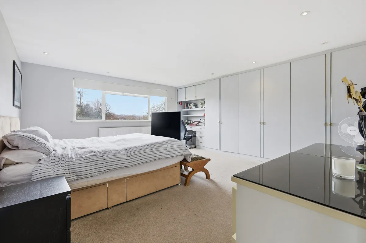 Hendon Lane, London, N3, photo 20