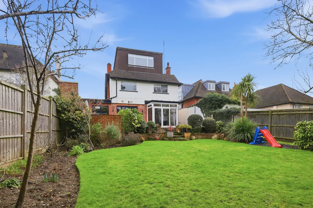 Hendon Lane, London, N3, photo 28