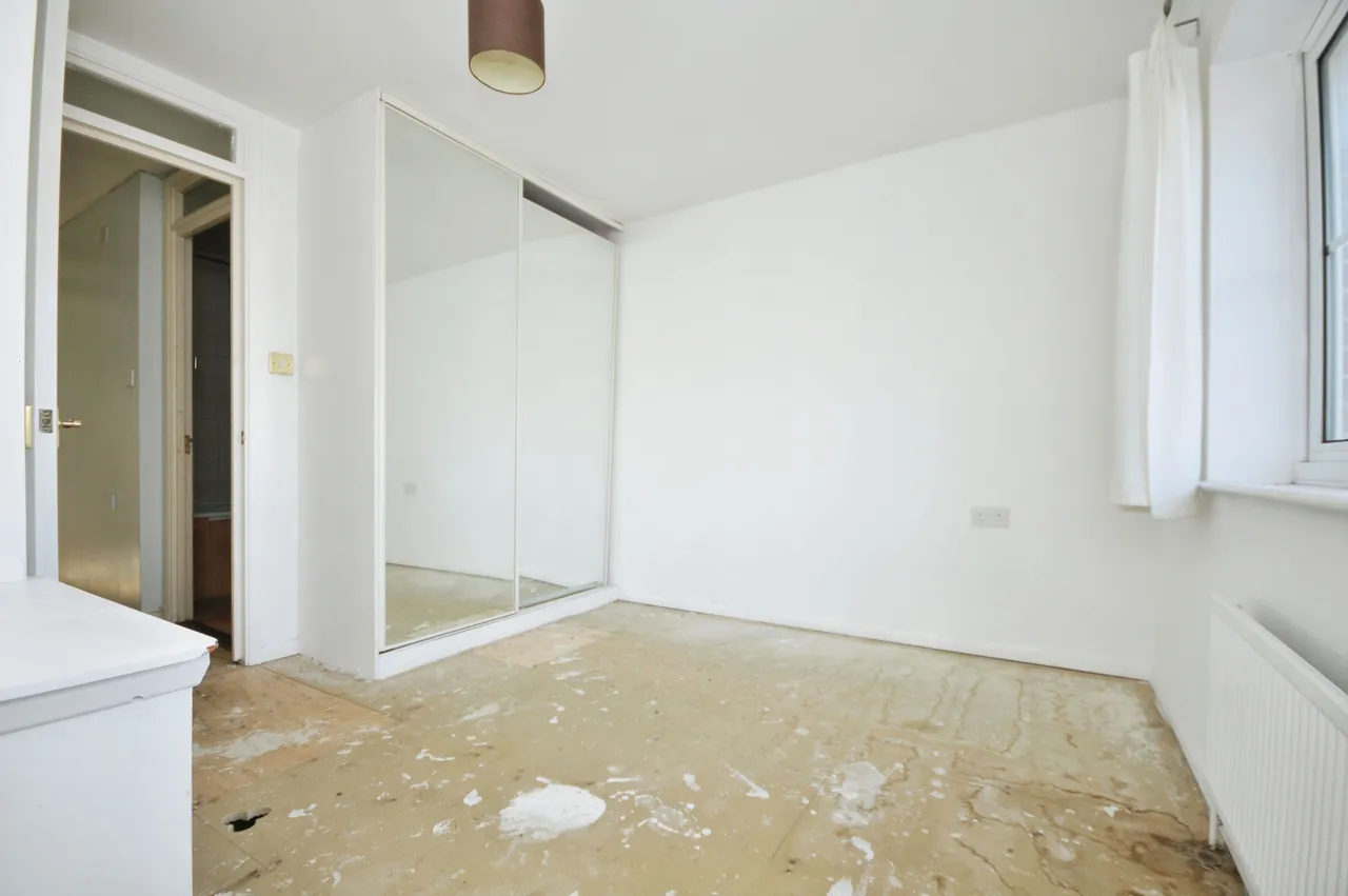 Priory Gardens, London, SE25, photo 11