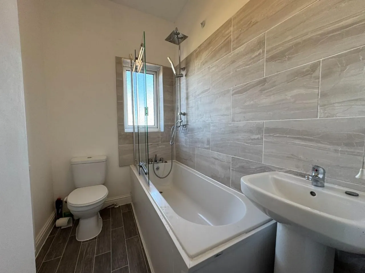 Roundhill Road, Castleford, WF10, photo 6