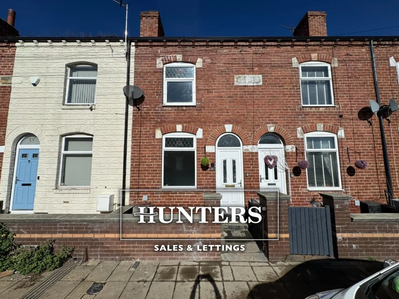 2 bed house to rent, Roundhill Road, Castleford, WF10