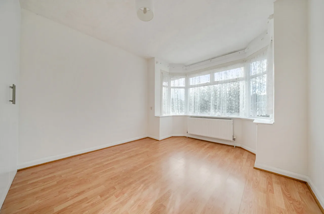 George V Avenue, Lancing, BN15, photo 12
