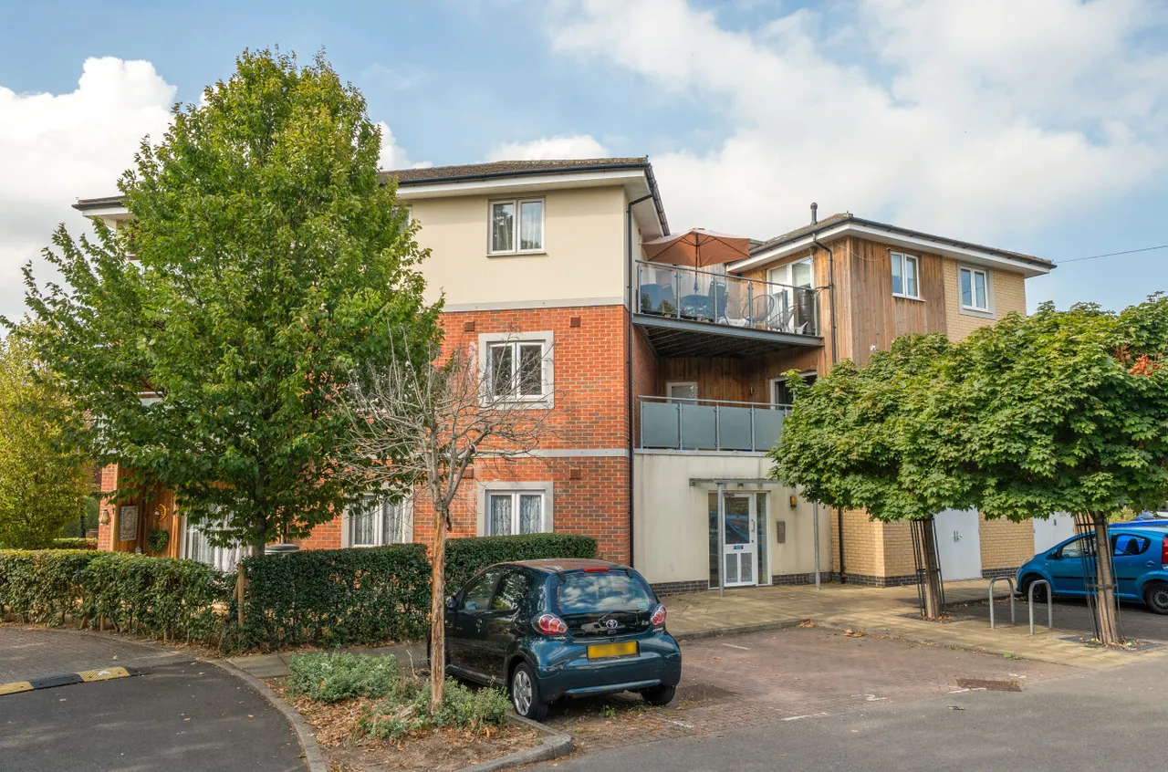 Felton Close, Netley Abbey, SO31, photo 11
