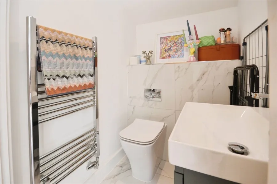 House Under Offer with 2 bedrooms in Stansted, CM24, photo 5
