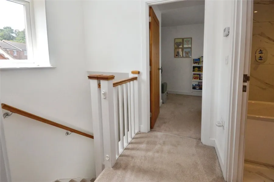House Under Offer with 2 bedrooms in Stansted, CM24, photo 6